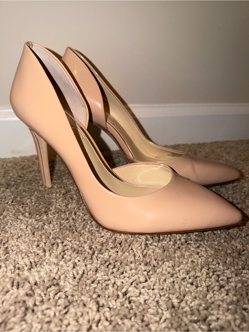 Jessica Simpson Beige Patent Pointed-Toe Stiletto Heels